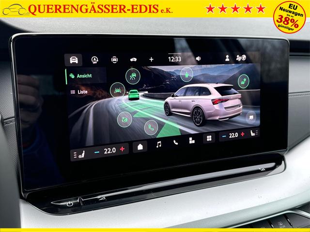 Skoda / Octavia Combi / Schwarz / / / AHK+KAMERA+ACC+EL. HECKKL+SHZ