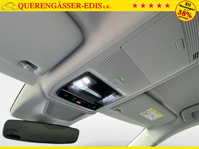 Skoda / Octavia Combi / Schwarz / / / AHK+KAMERA+ACC+EL. HECKKL+SHZ