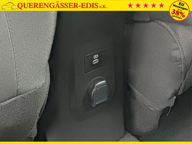 Dacia / Sandero / / / / KAMERA+SHZ + PDC+ DAB+ KLIMA