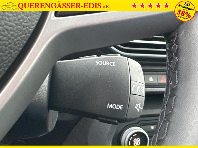 Dacia / Sandero / / / / KAMERA+SHZ + PDC+ DAB+ KLIMA