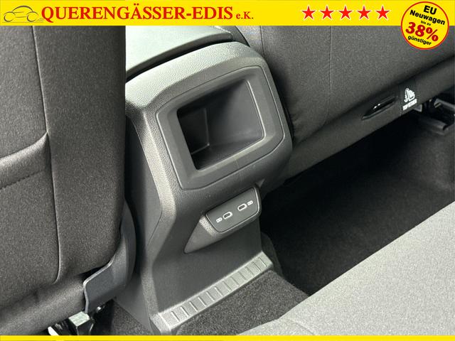 Volkswagen / T-Cross / Schwarz / / / MATRIX+KAMERA+ACC+KLIMA+SHZ+17 LM+KEYLESS