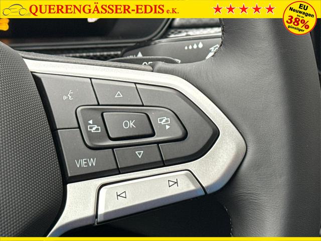 Volkswagen / T-Cross / Schwarz / / / MATRIX+KAMERA+ACC+KLIMA+SHZ+17 LM+KEYLESS