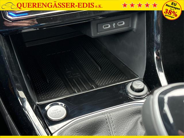 Volkswagen / T-Cross / Blau / / / MATRIX+KAMERA+ACC+KLIMA+SHZ+17 LM+KEYLESS