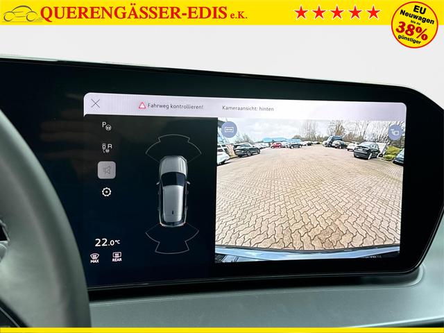 Audi / Q3 / Schwarz / / / SUV *Neues Modell*NAVI+ACC+KAMERA+PDC+EL. HECKKL.+LED, Beispielbilder, ggf. teilweise mit Sonderausstattung