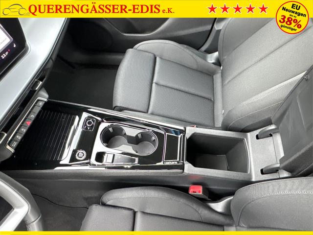 Audi / Q3 / Schwarz / / / SUV *Neues Modell*NAVI+ACC+KAMERA+PDC+EL. HECKKL.+LED, Beispielbilder, ggf. teilweise mit Sonderausstattung