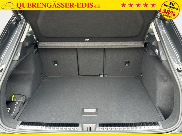 Audi / Q3 / Grau / / / *Neues Modell*NAVI+ACC+KAMERA+PDC+EL. HECKKL.+LED