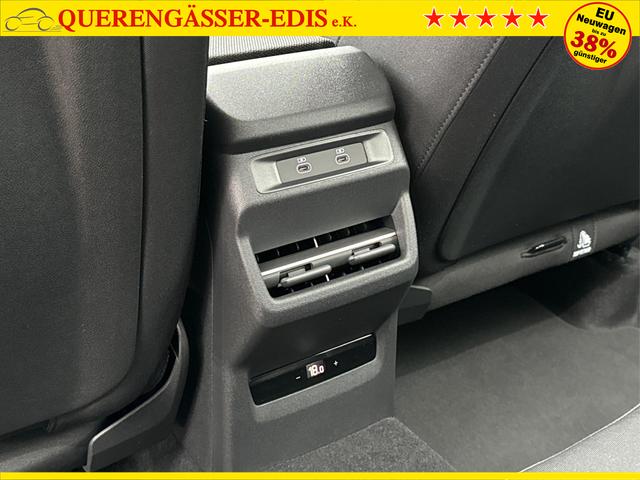 Audi / Q3 / Grau / / / *Neues Modell*NAVI+ACC+KAMERA+PDC+EL. HECKKL.+LED