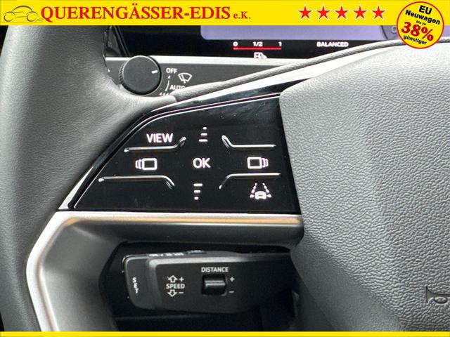 Audi / Q3 / Schwarz / / / SUV *Neues Modell*NAVI+ACC+KAMERA+PDC+EL. HECKKL.+LED, Beispielbilder, ggf. teilweise mit Sonderausstattung