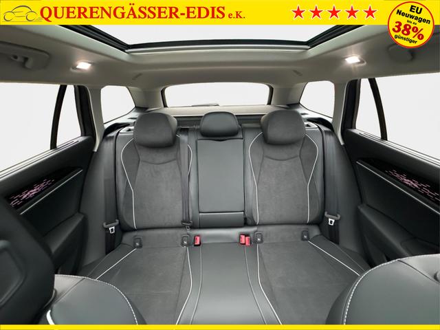Volkswagen / Passat Variant / Grau / / / DSG+PANO+NAVI+MATRIX+360 KAM+MASSAGE+ACC+18 LM