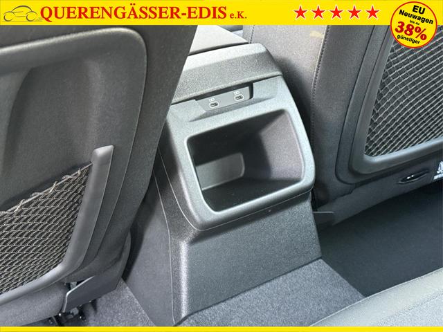 Audi / A5 / / / / quattro NAVI+EL. HECKKL.+PDC+LED+17 LM