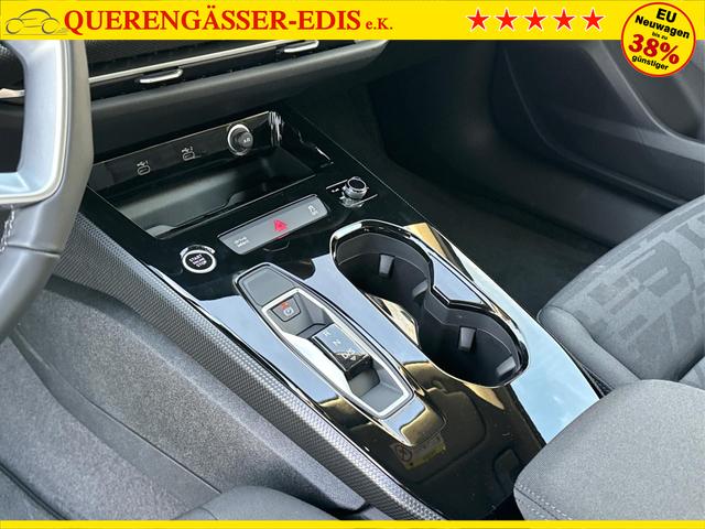 Audi / A5 / / / / quattro NAVI+EL. HECKKL.+PDC+LED+17 LM