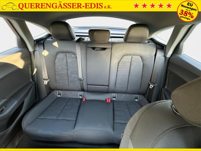 Audi / A5 / / / / quattro NAVI+EL. HECKKL.+PDC+LED+17 LM