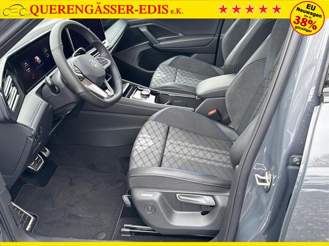Volkswagen / Tiguan / Grau / / / PLUG-IN+PANO+AHK+HD MATRIX+NAVI+BLACK STYLE+20 LM+ACC
