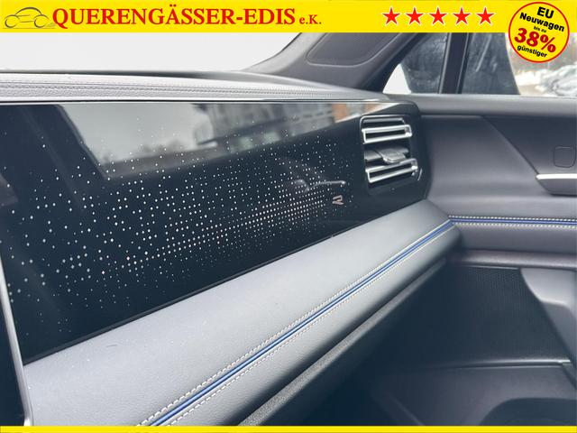 Volkswagen / Tiguan / Grau / / / PLUG-IN+PANO+AHK+HD MATRIX+NAVI+BLACK STYLE+20 LM+ACC