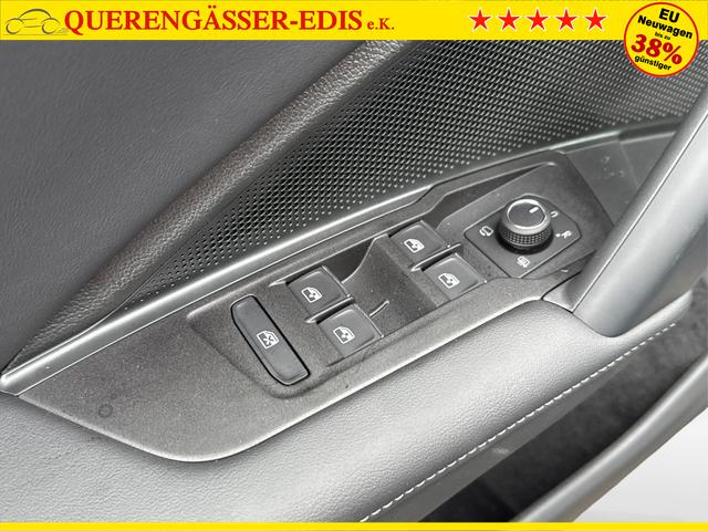 Volkswagen / Tiguan / Grau / / / PLUG-IN+PANO+AHK+HD MATRIX+NAVI+BLACK STYLE+20 LM+ACC