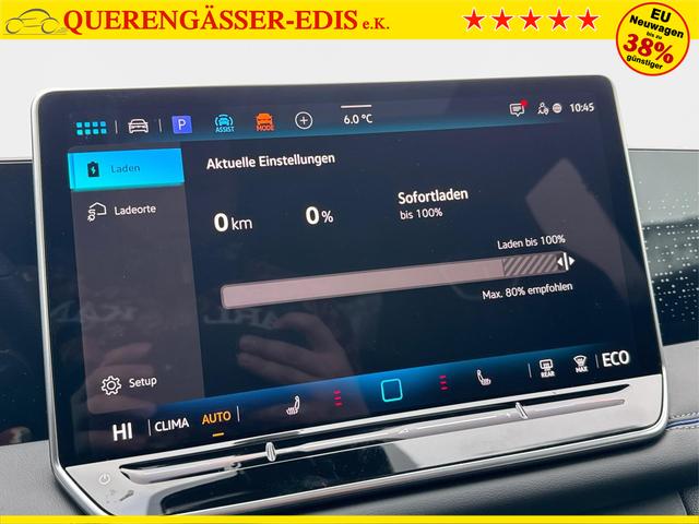 Volkswagen / Tiguan / Grau / / / PLUG-IN+PANO+AHK+HD MATRIX+NAVI+BLACK STYLE+20 LM+ACC