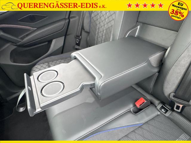 Volkswagen / Tiguan / Grau / / / PLUG-IN+PANO+AHK+HD MATRIX+NAVI+BLACK STYLE+20 LM+ACC