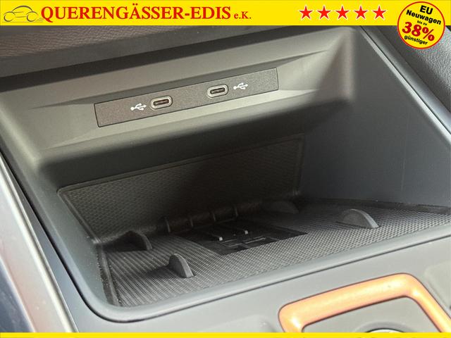 Cupra / Leon Sportstourer / Gelb / / / , Beispielbilder, ggf. teilweise mit Sonderausstattung