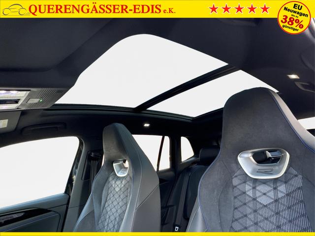 Volkswagen / Tiguan / Schwarz / / / 4 MOT+AHK+NAVI+PANORAMA+EL. HECK.+20 ALU