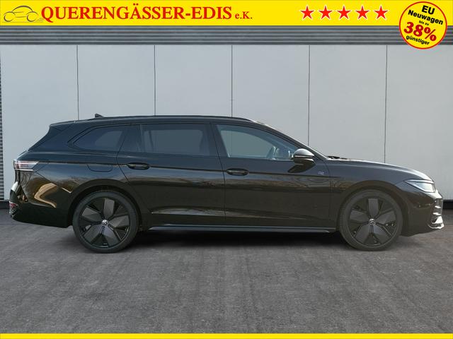 Volkswagen / Passat Variant / Schwarz / / / 4WD+PANO+AHK+HARMAN+NAVI+HUD+Matrix+ACC, Beispielbilder, ggf. teilweise mit Sonderausstattung