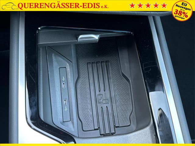 Volkswagen / Passat Variant / Schwarz / / / 4WD+PANO+AHK+HARMAN+NAVI+HUD+Matrix+ACC, Beispielbilder, ggf. teilweise mit Sonderausstattung