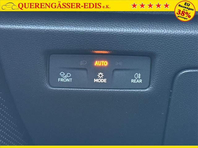 Volkswagen / Passat Variant / Schwarz / / / 4WD+PANO+AHK+HARMAN+NAVI+HUD+Matrix+ACC, Beispielbilder, ggf. teilweise mit Sonderausstattung