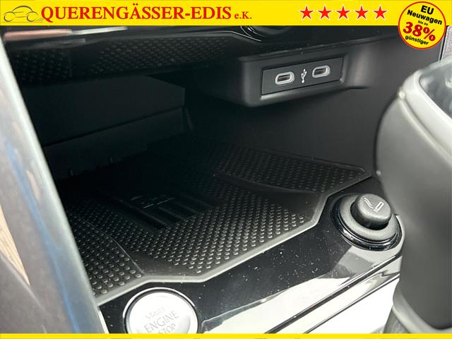 Volkswagen / T-Roc / / / / MATRIX LED+ KAMERA+ EL. HECKKL.+PDC+SHZ, Beispielbilder, ggf. teilweise mit Sonderausstattung