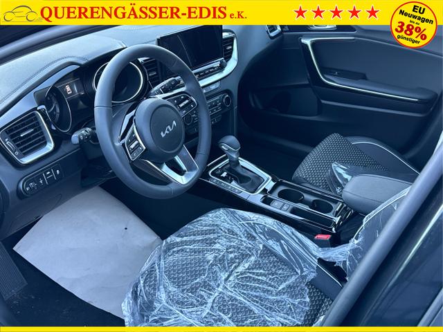 Kia / XCeed / Schwarz / / / (Vision) KLIMA+KAMERA+ACC+NAVI+LED+16 ALU, Beispielbilder, ggf. teilweise mit Sonderausstattung