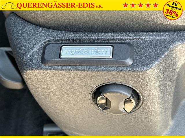 Volkswagen / Caddy Maxi / / / / Caddy Maxi NAVI+AHK+SHZ+LED+ KAMERA+PDC+ LANE ASSIST