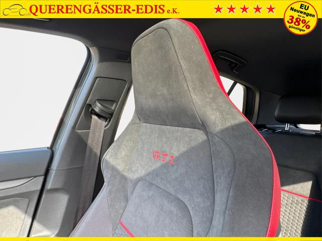 Volkswagen / Golf / / / / PANO+MATRIX+HUD+HARMAN+NAVI+360 KAMERA+19 LM, Beispielbilder, ggf. teilweise mit Sonderausstattung