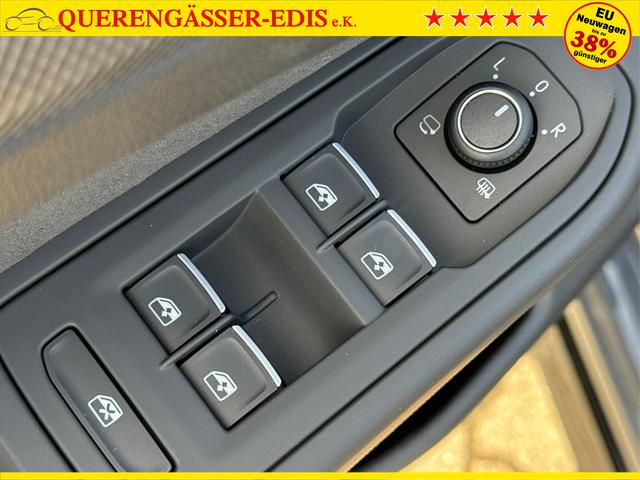 Volkswagen / Golf / / / / PANO+MATRIX+HUD+HARMAN+NAVI+360 KAMERA+19 LM, Beispielbilder, ggf. teilweise mit Sonderausstattung