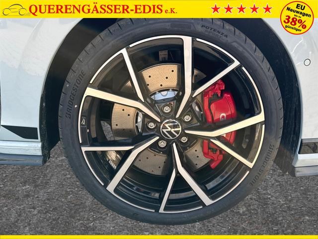 Volkswagen / Golf / / / / PANO+MATRIX+HUD+HARMAN+NAVI+360 KAMERA+19 LM, Beispielbilder, ggf. teilweise mit Sonderausstattung