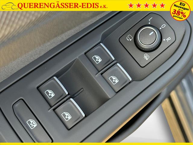 Volkswagen / Golf / / / / PANO+MATRIX+HUD+HARMAN+NAVI+360 KAMERA+19 LM, Beispielbilder, ggf. teilweise mit Sonderausstattung