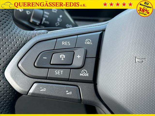 Volkswagen / T-Roc / / / / AHK+BLACK STYLE+ACC+KAMERA+eHK+SHZ+18LM+LED PLUS, Beispielbilder, ggf. teilweise mit Sonderausstattung