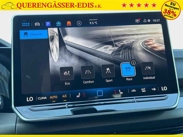 Volkswagen / Golf / Schwarz / / / 4x4+PANO+MATRIX+HUD+HARMAN+NAVI+360 KAMERA+19LM, Beispielbilder, ggf. teilweise mit Sonderausstattung