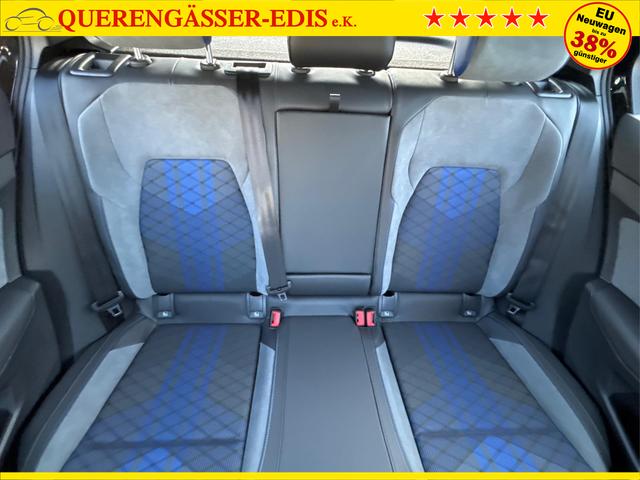 Volkswagen / Golf / Schwarz / / / 4x4+PANO+MATRIX+HUD+HARMAN+NAVI+360 KAMERA+19LM, Beispielbilder, ggf. teilweise mit Sonderausstattung