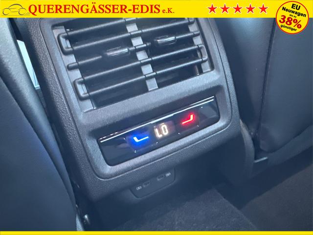 Volkswagen / Golf / Schwarz / / / 4x4+PANO+MATRIX+HUD+HARMAN+NAVI+360 KAMERA+19LM, Beispielbilder, ggf. teilweise mit Sonderausstattung