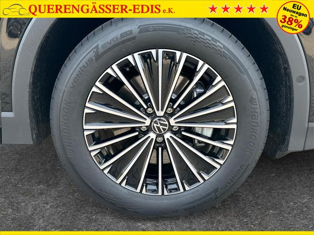 Volkswagen / Tiguan / Schwarz / / / (Life+) AHK+LED+ACC+KAMERA+el.HECKKL.+SHZ+18ALU