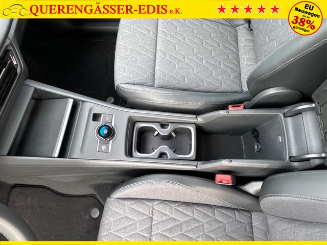 Volkswagen / Tiguan / Schwarz / / / (Life+) AHK+LED+ACC+KAMERA+el.HECKKL.+SHZ+18ALU