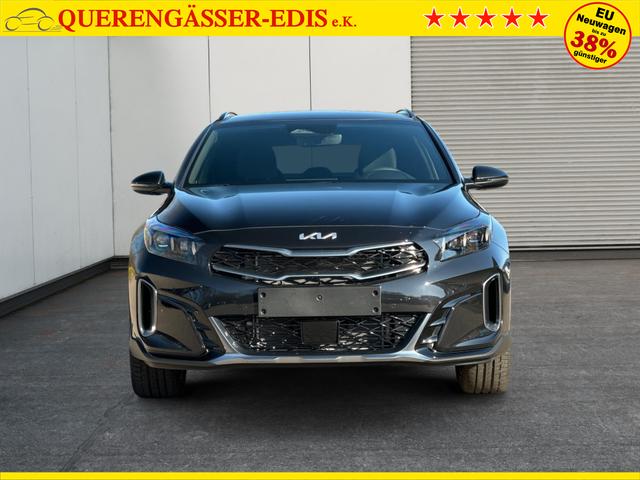 Kia / XCeed / Schwarz / / / ACC+SHZ+eHK+KAMERA+NAVI+LED+18 ALU
