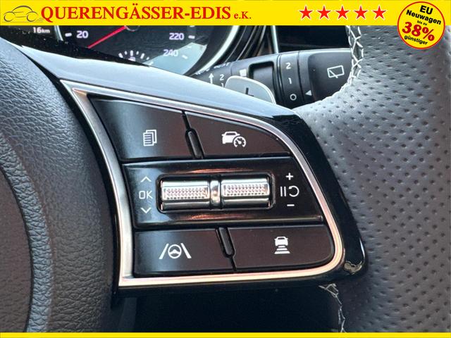 Kia / XCeed / Schwarz / / / ACC+SHZ+eHK+KAMERA+NAVI+LED+18 ALU