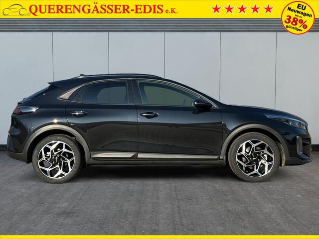 Kia / XCeed / Schwarz / / / ACC+SHZ+eHK+KAMERA+NAVI+LED+18 ALU