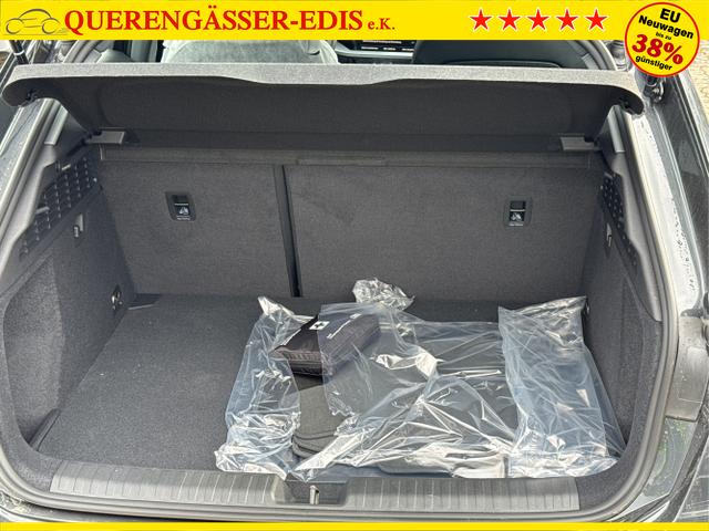 Audi / A3 Sportback / Grau / / / ACC+KAMERA+SHZ+LED+16LM+APP, Beispielbilder, ggf. teilweise mit Sonderausstattung