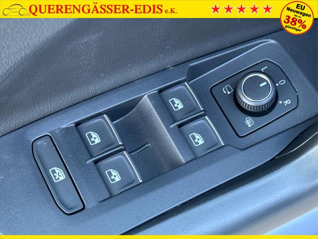 Volkswagen / T-Cross / / / / NAVI+SHZ+MATRIX+ACC+KAMERA+18'' ALU
