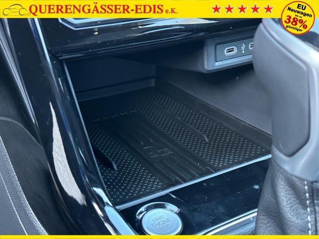 Volkswagen / T-Cross / / / / NAVI+SHZ+MATRIX+ACC+KAMERA+18'' ALU