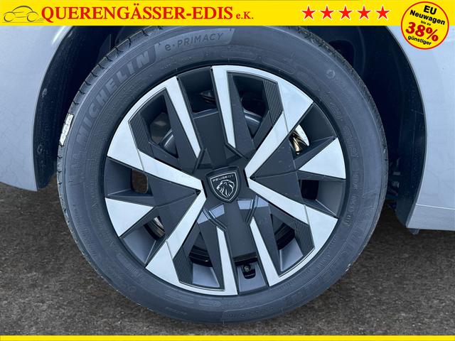 Peugeot / 208 / Grau / / / MAN6+SHZ+LED+PDC+TEMPOMAT