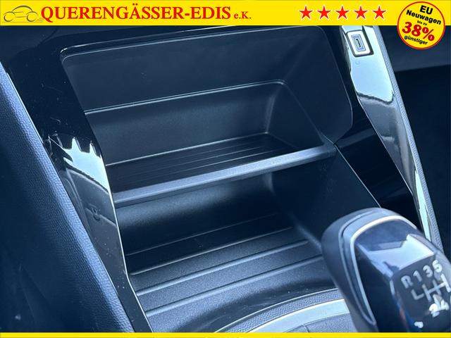 Peugeot / 208 / Grau / / / MAN6+SHZ+LED+PDC+TEMPOMAT