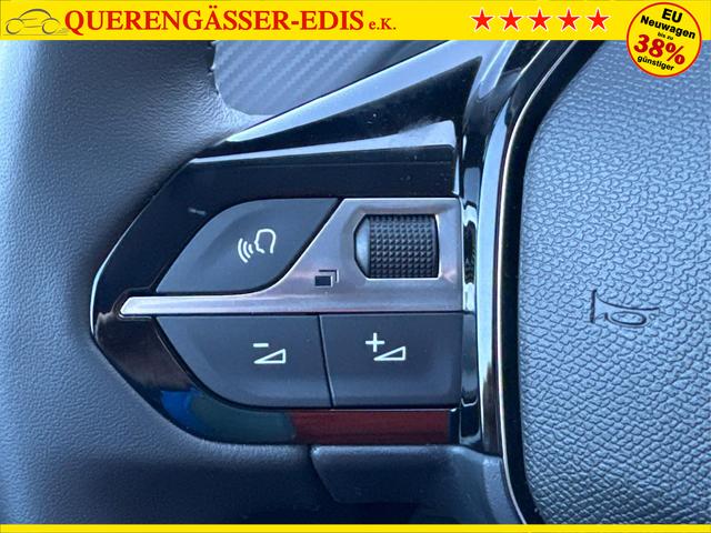 Peugeot / 208 / Grau / / / MAN6+SHZ+LED+PDC+TEMPOMAT