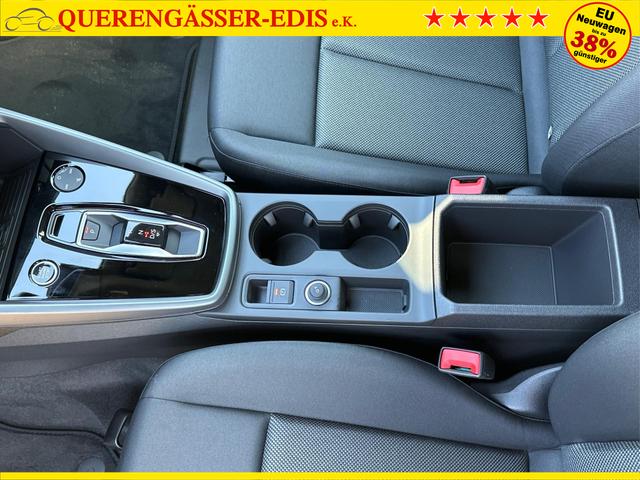 Audi / A3 Sportback / Grau / / / ACC+KAMERA+SHZ+LED+16LM+APP