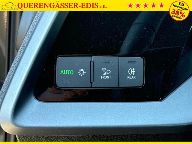 Audi / A3 Sportback / Grau / / / ACC+KAMERA+SHZ+LED+16LM+APP